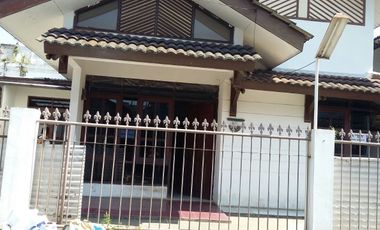 Disewakan Rumah di Jl. Kopo Permai