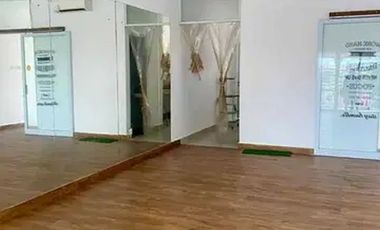 Ruko Bagus 2 Lantai Hadap Selatan Dijual, di Denpasar Selatan Area