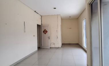 jarang Ada! Disewakan Cepat Rumah Golf Lake Uk 8X20