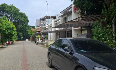 jarang Ada! Disewakan Cepat Rumah Golf Lake Uk 8X20