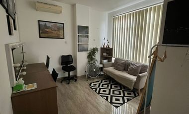 Ruko 4 Lantai Bintaro Persada Jakarta Selatan ada ruang rapat