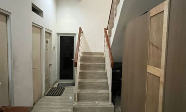 Ruko 4 Lantai Bintaro Persada Jakarta Selatan ada ruang rapat