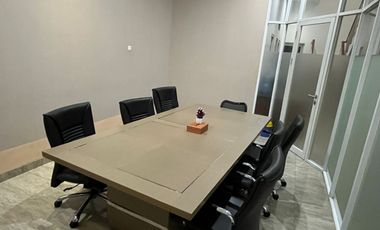 Ruko 4 Lantai Bintaro Persada Jakarta Selatan ada ruang rapat