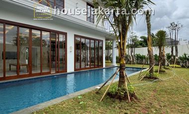 Prestigious Tropical Modern Mansion for Sale in Kemang Dalam