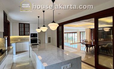 Prestigious Tropical Modern Mansion for Sale in Kemang Dalam