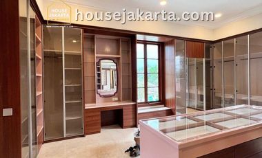 Prestigious Tropical Modern Mansion for Sale in Kemang Dalam