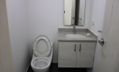 RENTA HERMOSA SUIT NORTE 6 DE DICIEMBRE Y THOMAS DE BERLANGA