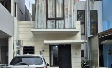 Rumah Casa Jardin 3 kamar tidur, kosong rapi