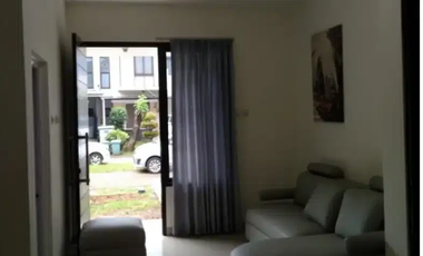 Rumah Casa Jardin 3 kamar tidur, kosong rapi