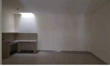 Rumah Casa Jardin 3 kamar tidur, kosong rapi
