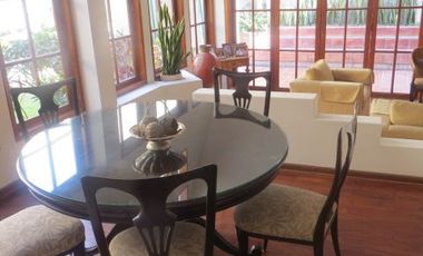 MODERNA CASA DE 5 HABIT EN VALLE HERMOSO, SURCO $ 595,000