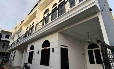 Rumah Minimalis Dengan Konsep Towmhouse Di Batu Ampar, Kramatjati - Jakarta Timur Dekat Jalan Raya Condet