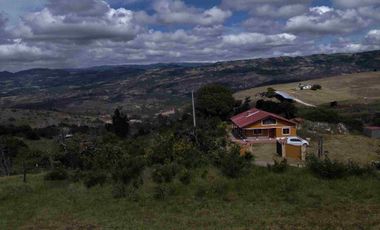 VENDO 4 HECTÁREAS CON CASA Y UN GLANPIN A PUERTA CERRADA