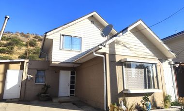 Estupenda casa Lomas de Nos, San Bernardo