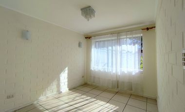 Linda casa Lomas de Nos, San Bernardo