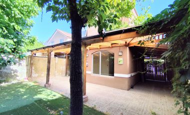 Estupenda casa Santa Filomena, San Bernardo