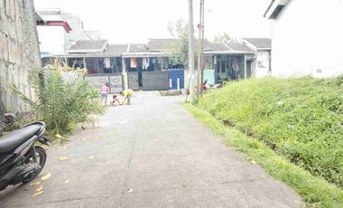 JUAL RUMAH HARVEST BUTUH RENOV