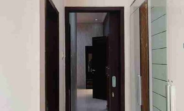 Rumah ada kolam renang sendiri dan Furnished di Pondok Kelapa Jakarta-Timur