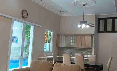 Rumah ada kolam renang sendiri dan Furnished di Pondok Kelapa Jakarta-Timur