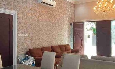 Rumah ada kolam renang sendiri dan Furnished di Pondok Kelapa Jakarta-Timur