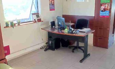 Venta 3 oficinas con 4 estacionamientos piso completo