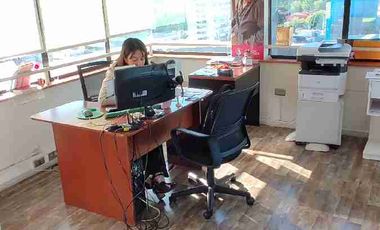 Venta 3 oficinas con 4 estacionamientos piso completo