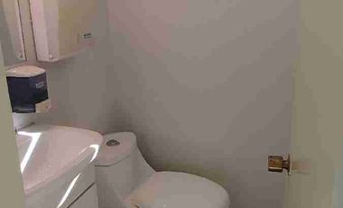 Venta 3 oficinas con 4 estacionamientos piso completo