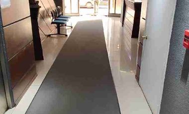 Venta 3 oficinas con 4 estacionamientos piso completo