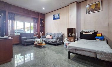 For Sale! 3 Storey Townhome in Ketnuti Chermine Village (Lat Phrao 87), Next to CDC!! 34 Sq. wa, 250 Sqm 6 Bedrooms 5 Bathrooms 4 Parking lot