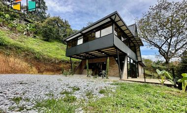 ARRIENDO Codigo 5 - 025