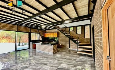 ARRIENDO Codigo 5 - 025