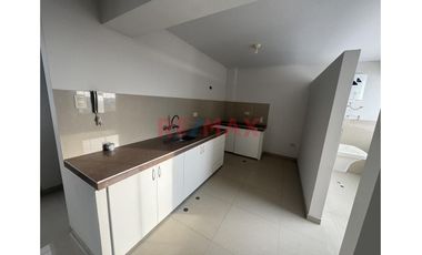 Se Alquila Moderno Departamento De 92.23 M2 En Urb Las Orquideas/San Isidro Con Ascensor S/. 1,300.00