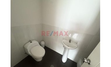 Se Alquila Moderno Departamento De 92.23 M2 En Urb Las Orquideas/San Isidro Con Ascensor S/. 1,300.00