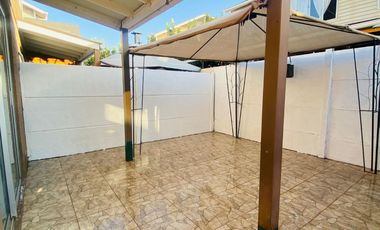 San Bernardo – Oportunidad casa 3D en condominio cerrado, seguridad y plusvalía, a minutos de Metro Matanza, ideal primera vivienda o inversión