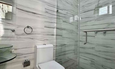 CASA EN RENTA EN LOMBARDÍA