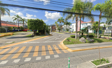 Hermosa casa en maravilloso fraccionamiento. Parque Maya, Parque Guadalupe, Exitmex, 45037 Zapopan, Jal.
