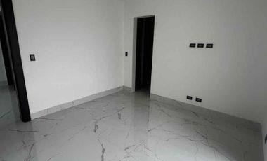 vendo casa en samborondon de estreno