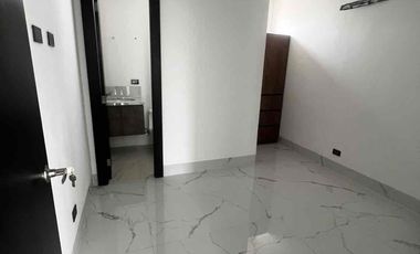 vendo casa en samborondon de estreno