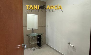 Vendo amplia casa con excelentes acabados en Orizaba!!