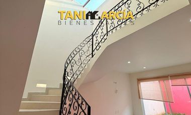 Vendo amplia casa con excelentes acabados en Orizaba!!