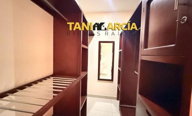 Vendo amplia casa con excelentes acabados en Orizaba!!