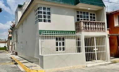 CASA EN RENTA EN TOLUCA DE 4 RECAMARAS CERCA DE BOSH EN PRIVADA