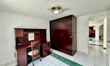 CASA EN RENTA EN TOLUCA DE 4 RECAMARAS CERCA DE BOSH EN PRIVADA
