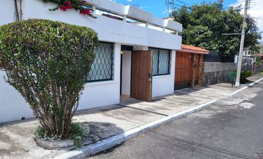 ARRIENDO DEPARTAMENTO 2 DORMITORIOS URBANIZACION PRIVADA CUMBAYA