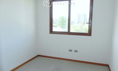 Depto Alberto Henckel Providencia / Estacionamiento Y Bodega