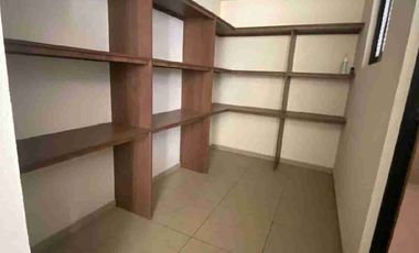 Casa en renta en METEPEC a unos minutos de Galerías