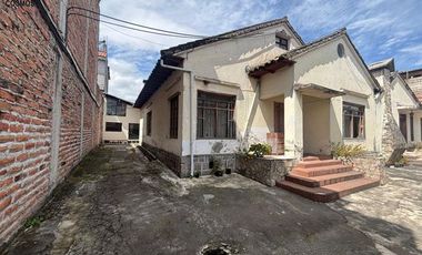 Casa de venta en Otavalo, centro, 1300 m2