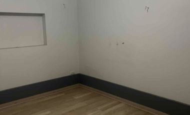 Arriendo excelente casa en Los Andes, Habitacional o comercial.