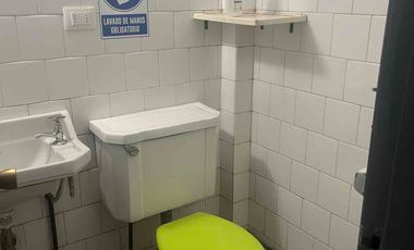 Arriendo excelente casa en Los Andes, Habitacional o comercial.