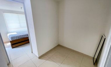 CASA CON ALBERCA Y AMENIDADES DEPORTIVAS EN CONJUNTO REAL SANTA FE II